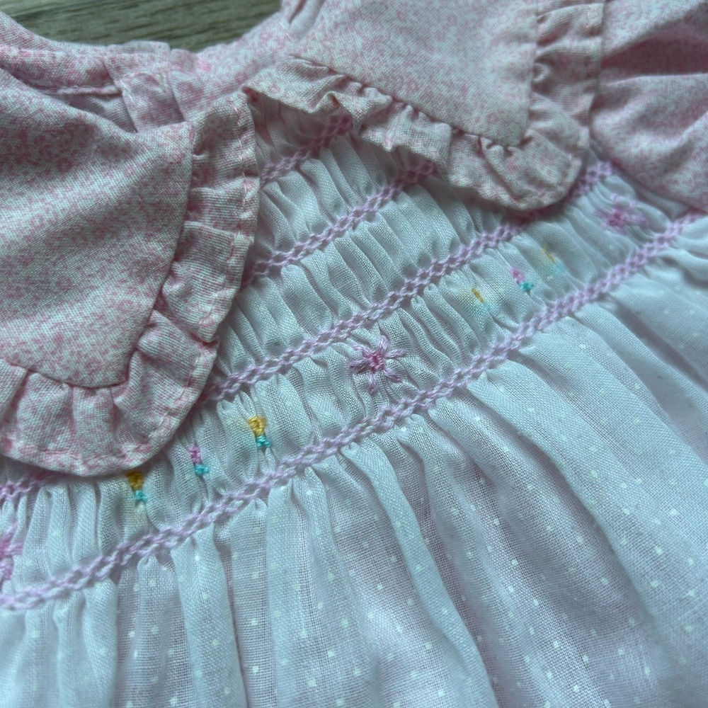 Vintage Polly Flinders Frill Pink Ruffled Baby Dress - Picture 2 of 4